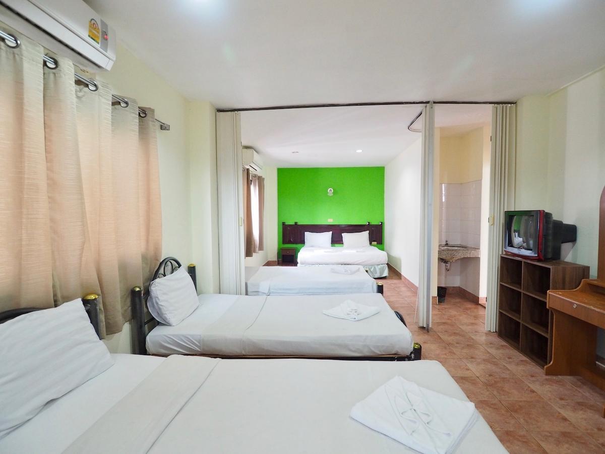 Hotel Sawasdee Mansion à Patong Extérieur photo